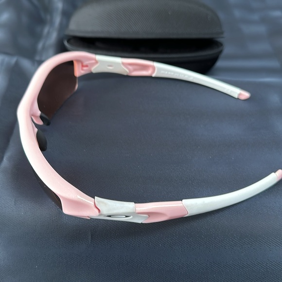 Oakley sunglasses,Flak - Picture 4 of 10
